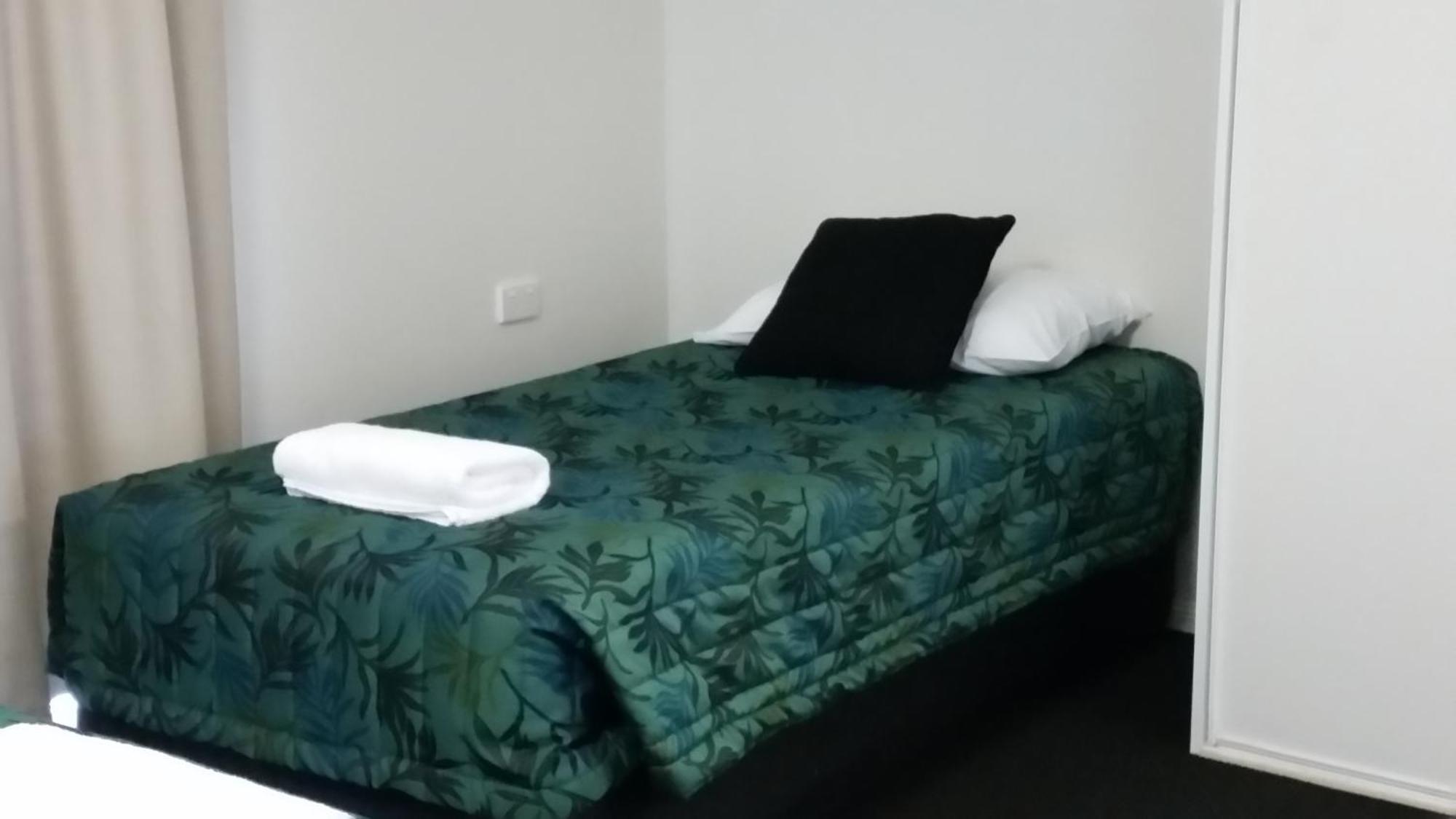 Port Denison Motor Inn Bowen Zimmer foto
